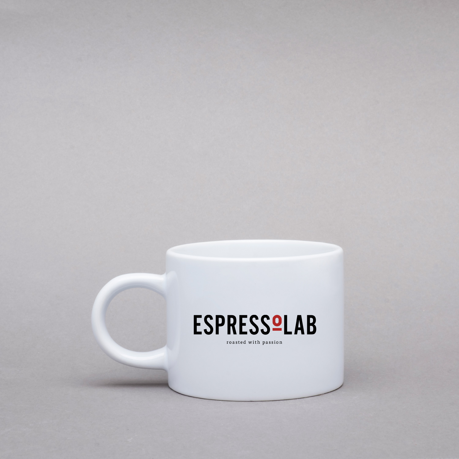 Adana Beyaz Nescafe Fincanı